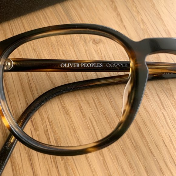 $569 Oliver Peoples Fairmont - Picture 2 of 4